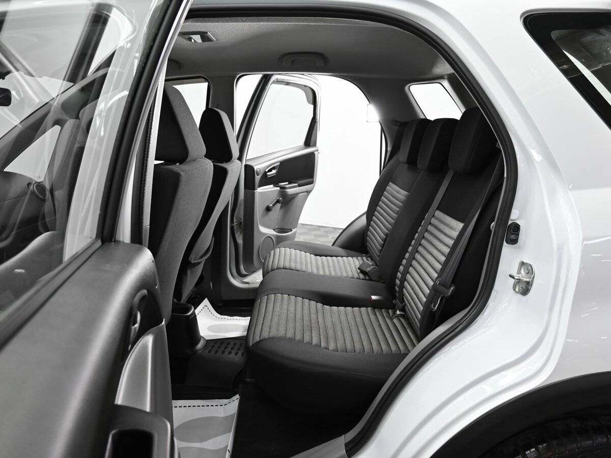 Suzuki SX4, 2013 Фото №14