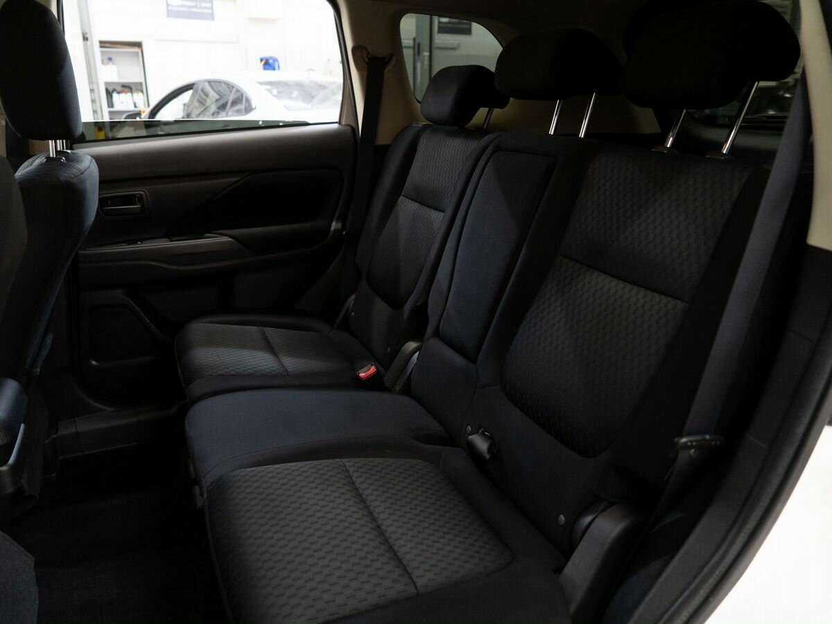 Mitsubishi Outlander, 2015 Фото №9