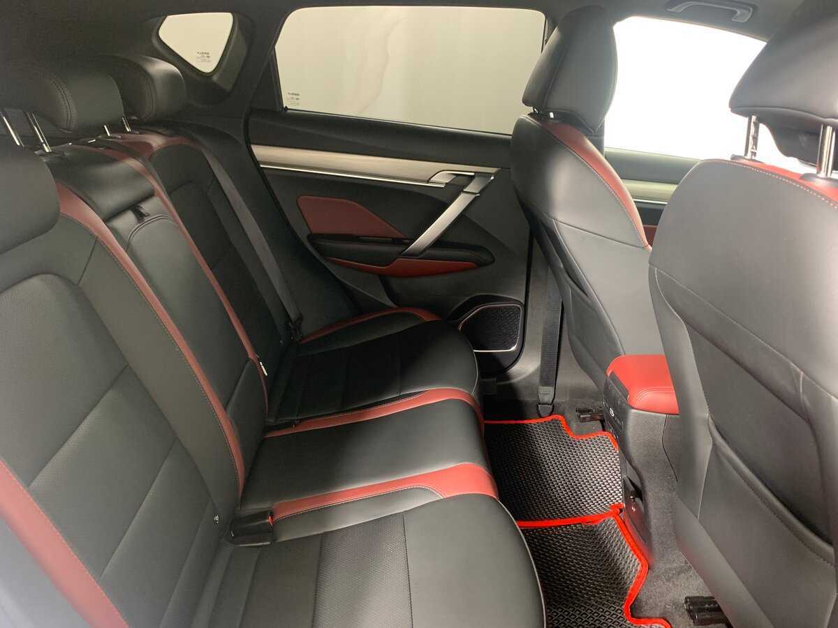 Geely Coolray, 2023 Фото №18