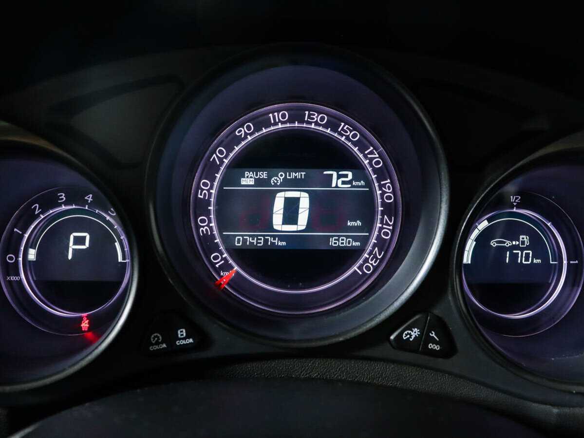 Citroen C4, 2012 Фото №9