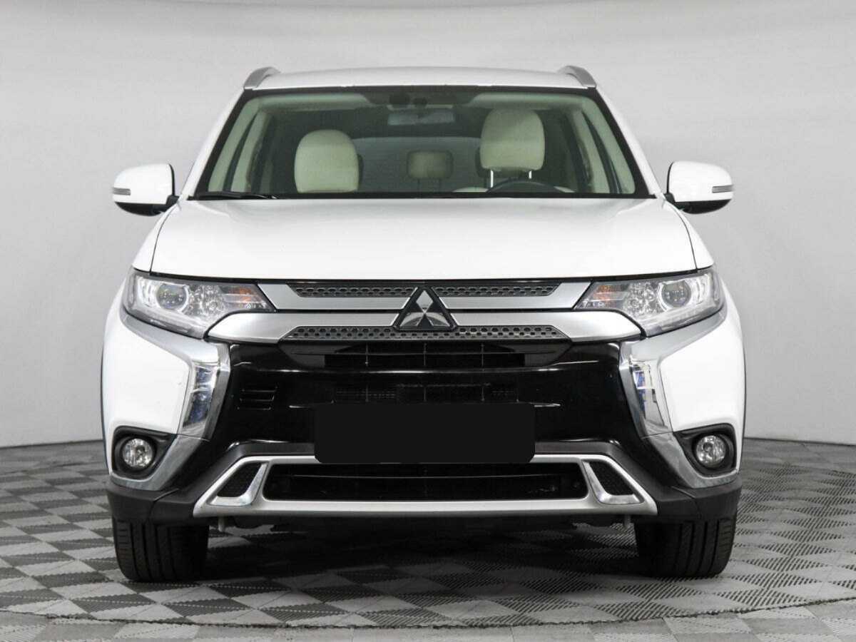Mitsubishi Outlander, 2021 Фото №2