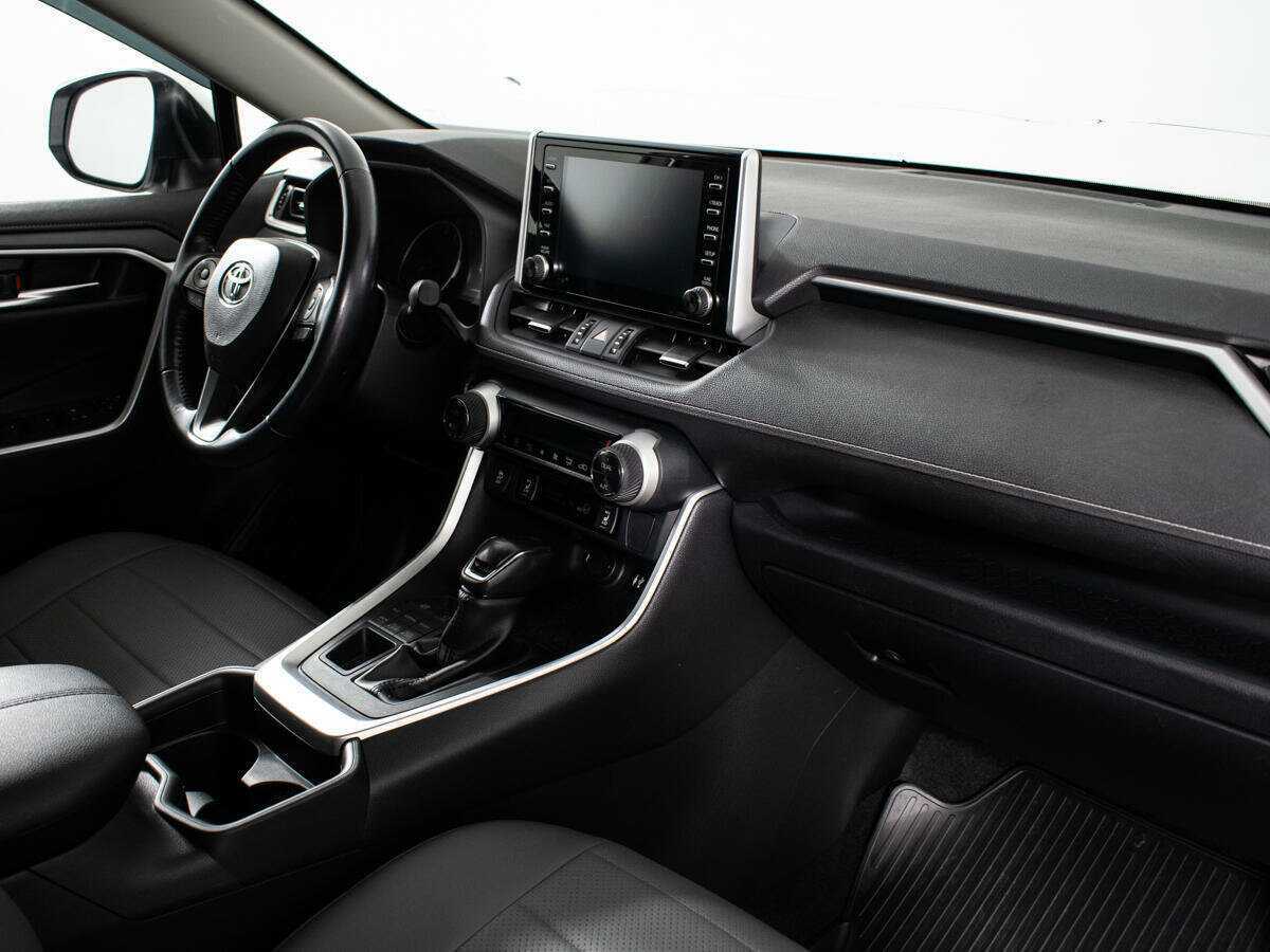Toyota RAV4, 2020 Фото №7