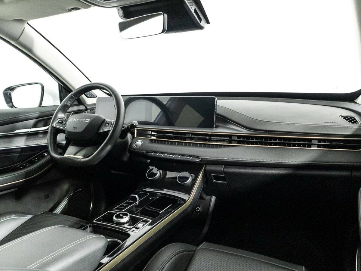 Exeed LX, 2023 Фото №9
