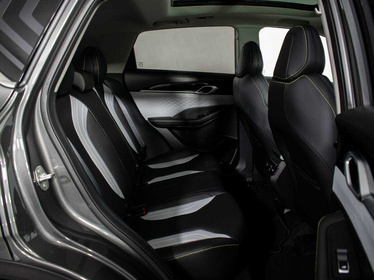 Geely Coolray (Binyue Cool), 2023 Фото №8