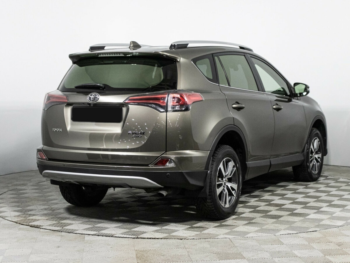 Toyota RAV4 IV (XA40) Рестайлинг, 2015 Фото №5