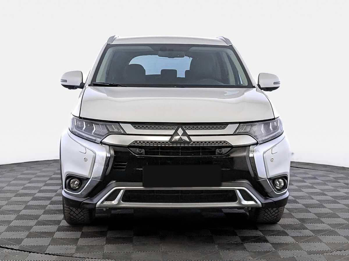 Mitsubishi Outlander, 2021 Фото №2