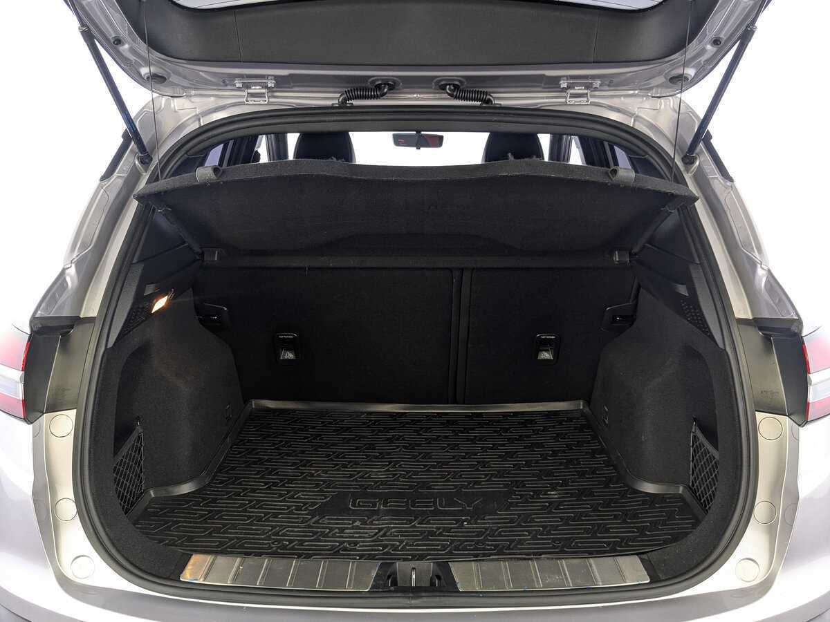 Geely Coolray, 2023 Фото №10