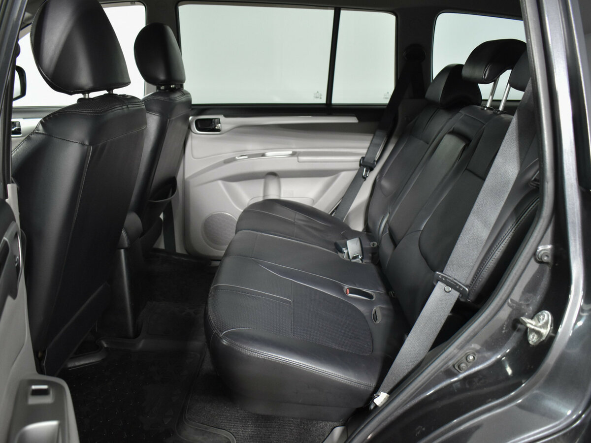 Mitsubishi Pajero Sport II, 2012 Фото №9