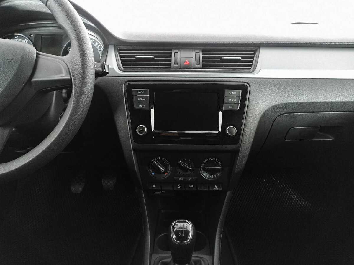 Skoda Rapid, 2018 Фото №13