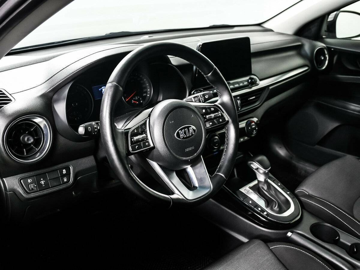Kia Cerato, 2021 Фото №13