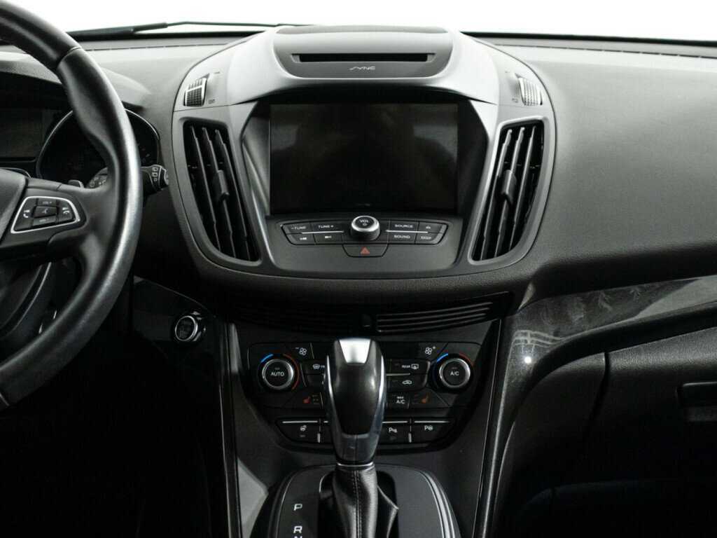 Ford Kuga, 2017 Фото №14