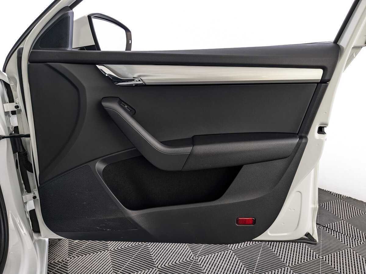 Skoda Octavia, 2019 Фото №20