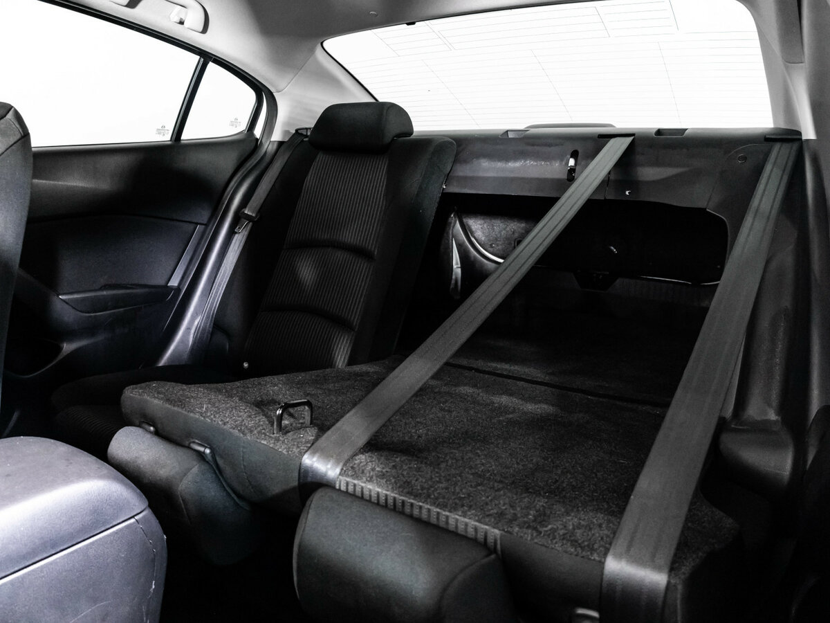 Mazda 3 III (BM), 2013 Фото №15