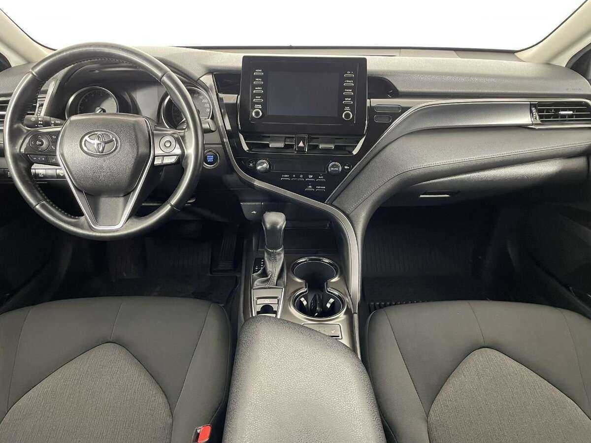 Toyota Camry, 2021 Фото №7