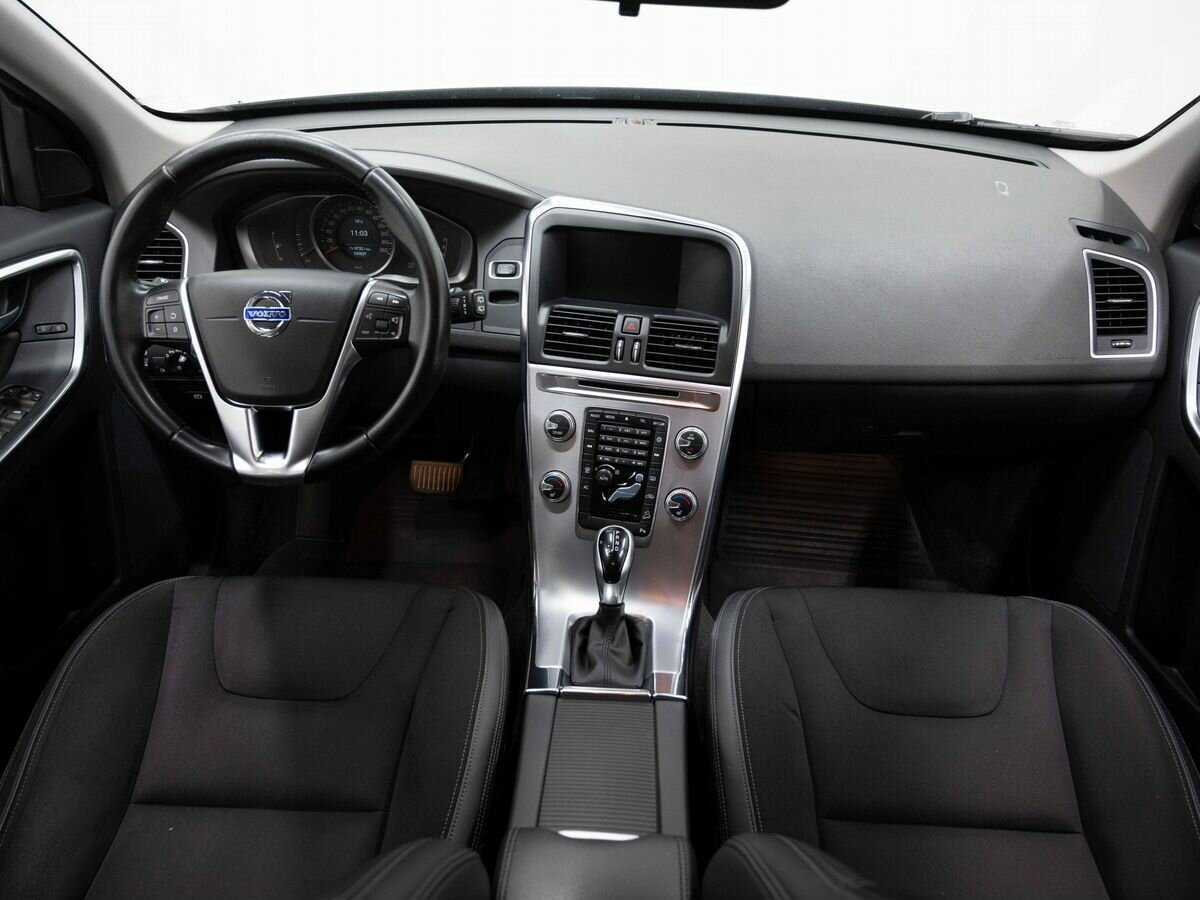 Volvo XC60, 2017 Фото №13