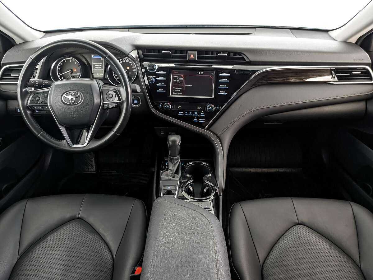 Toyota Camry, 2019 Фото №9