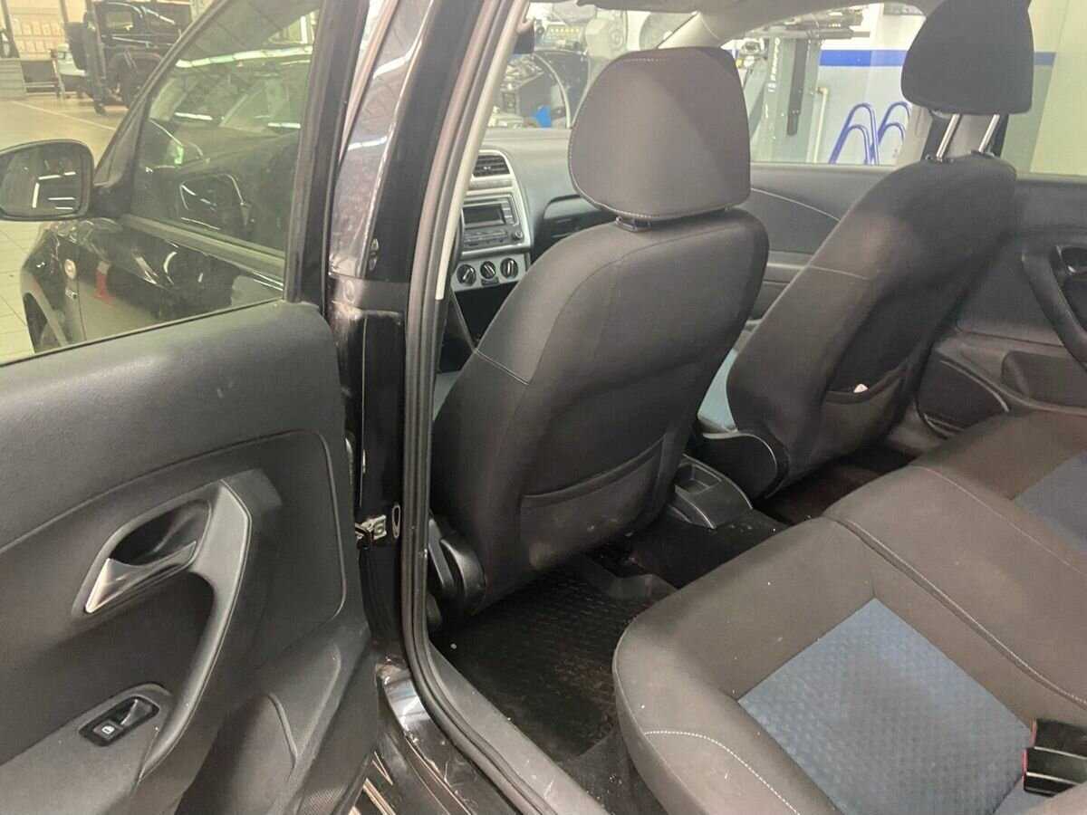 Volkswagen Polo, 2013 Фото №10