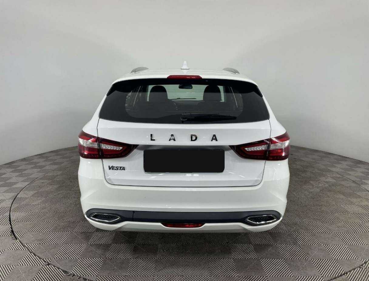Lada (ВАЗ) Vesta SW, 2023 Фото №3