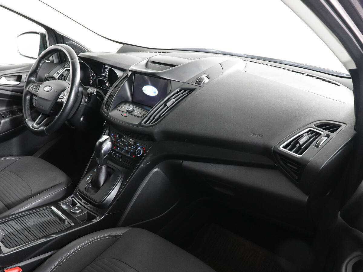 Ford Kuga, 2017 Фото №10