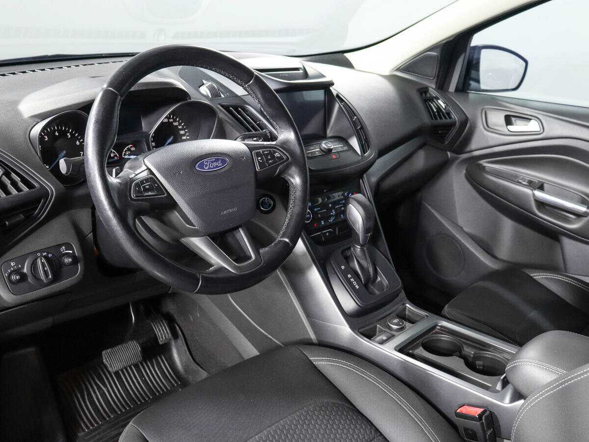 Ford Kuga, 2017 Фото №12
