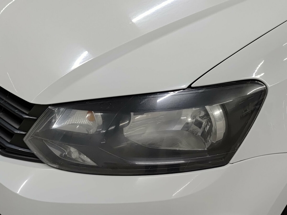 Volkswagen Polo V Рестайлинг, 2017 Фото №17