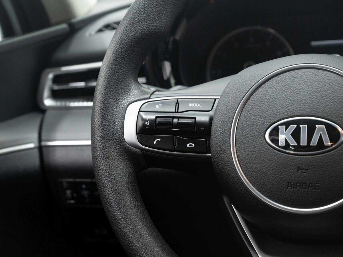 Kia K5, 2021 Фото №17