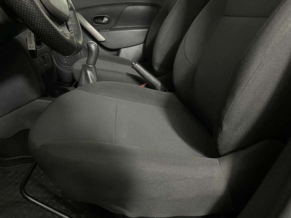 Renault Logan, 2018 Фото №10