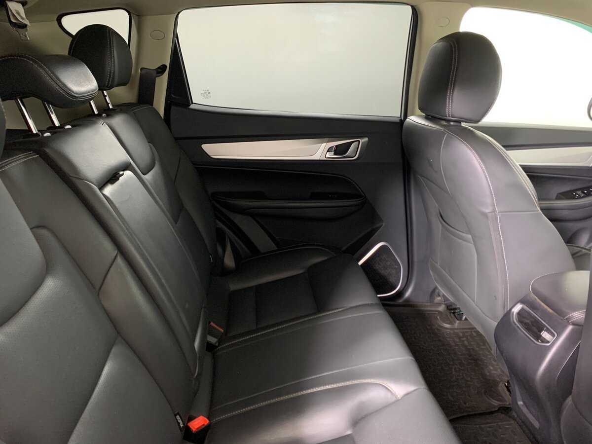 Geely Emgrand X7, 2020 Фото №18