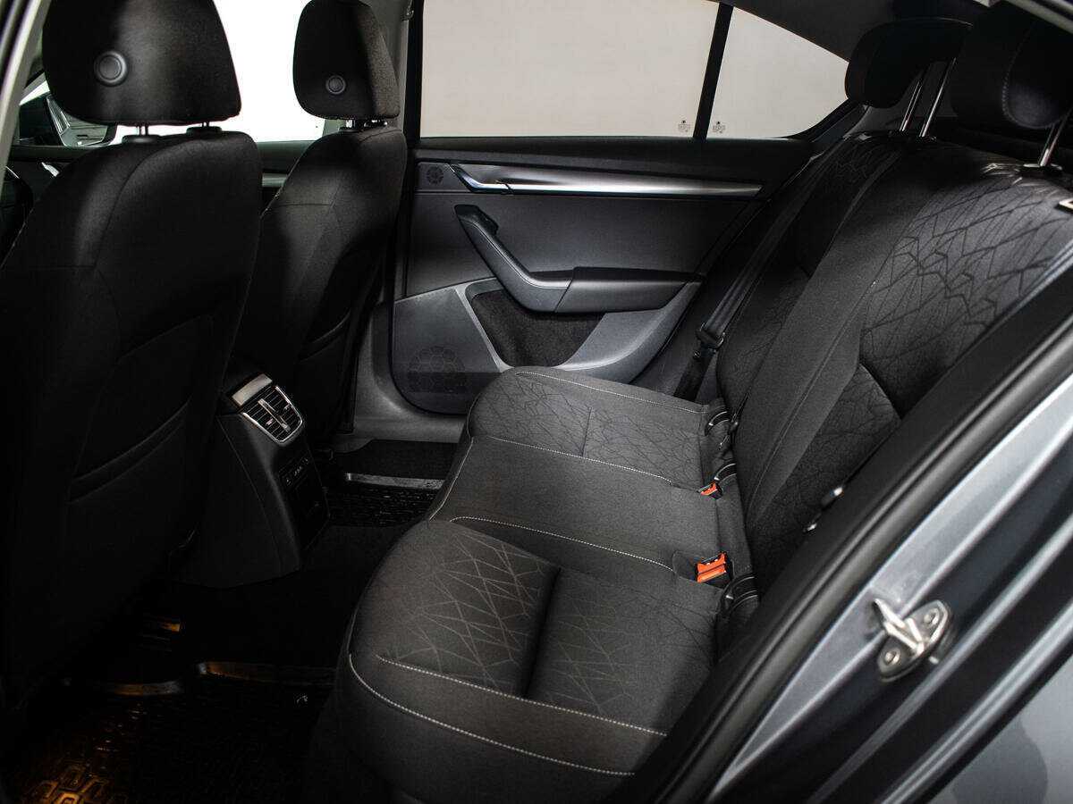 Skoda Octavia, 2018 Фото №10