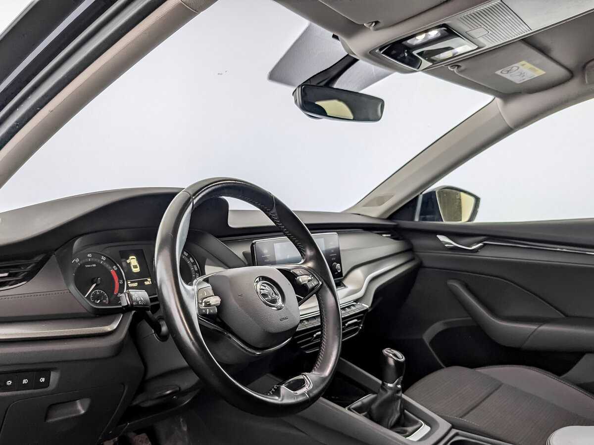 Skoda Octavia, 2021 Фото №14