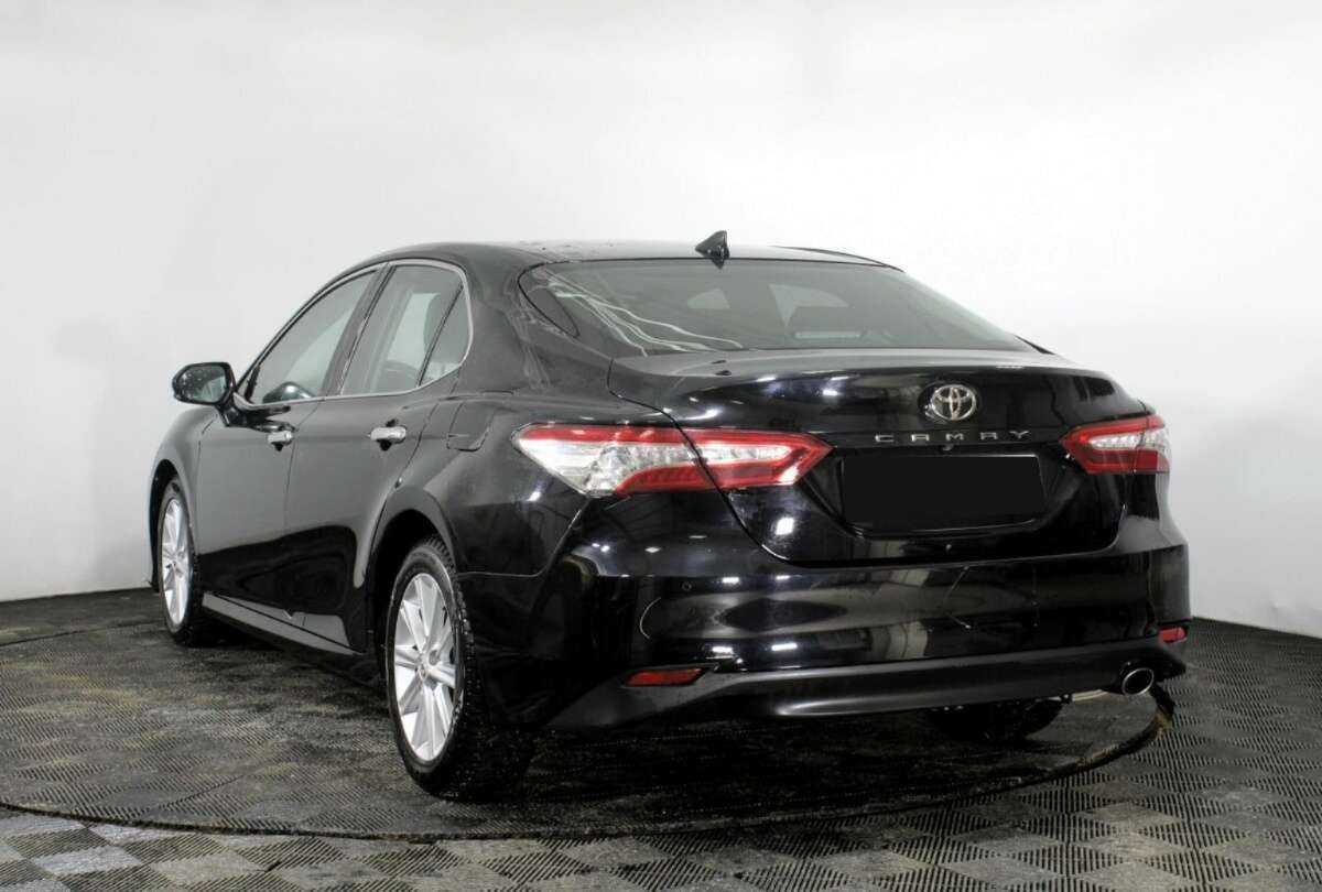 Toyota Camry, 2020 Фото №7