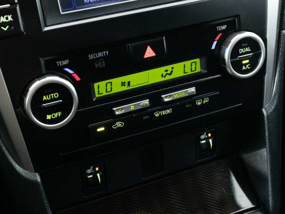 Toyota Camry, 2014 Фото №15