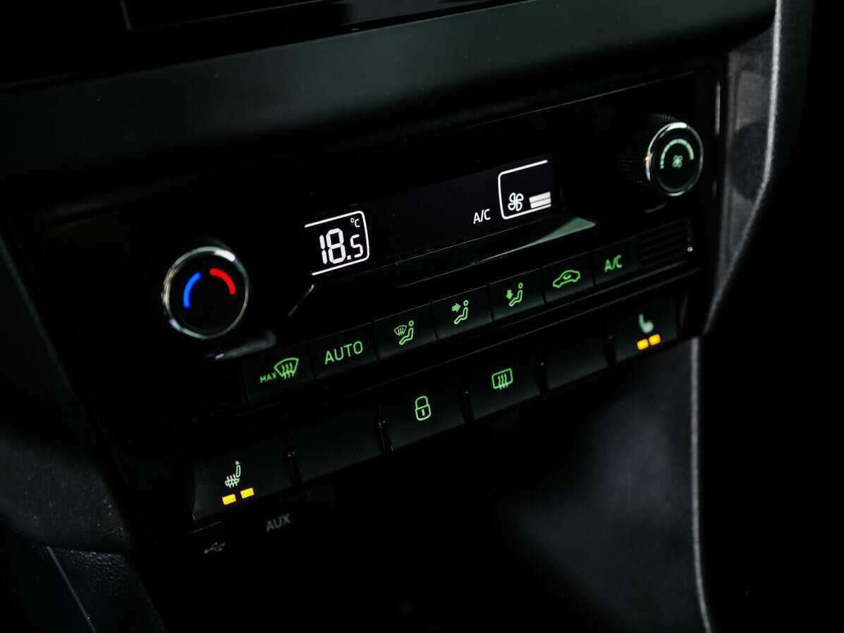 Skoda Rapid, 2017 Фото №14