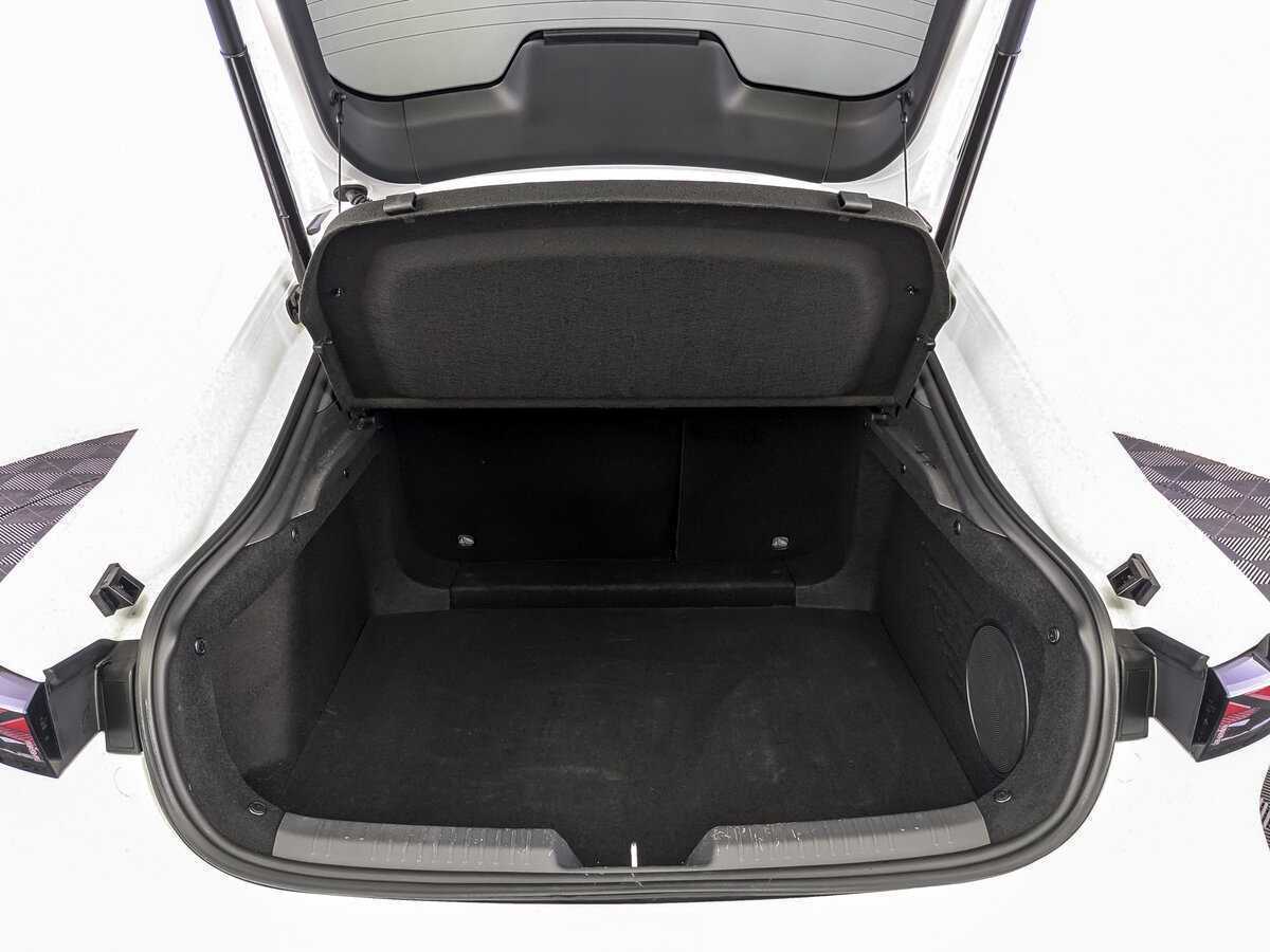 Changan UNI-V, 2023 Фото №10