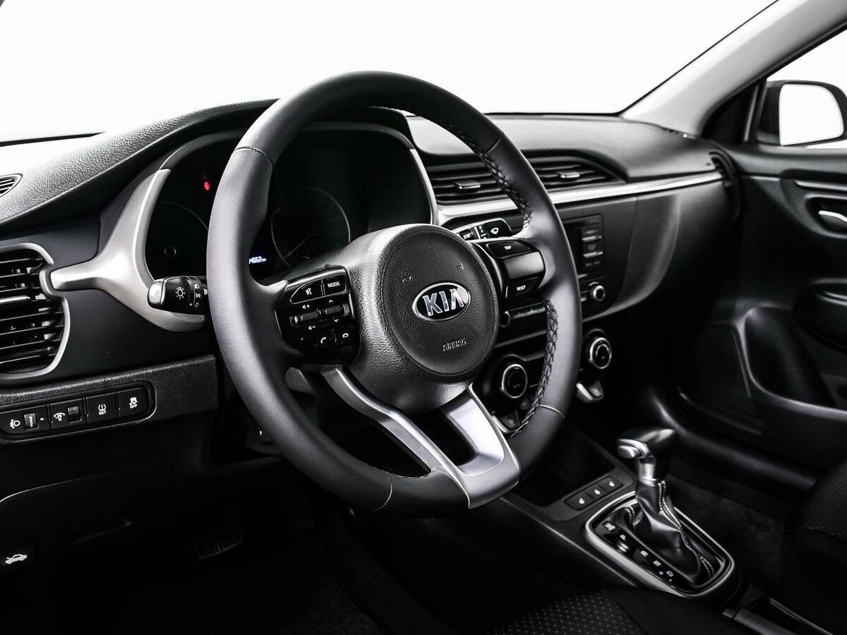 Kia Rio, 2020 Фото №13