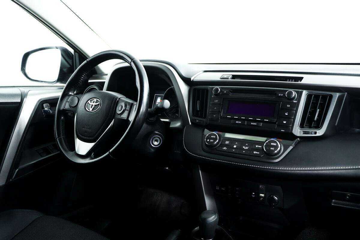Toyota RAV4, 2019 Фото №9
