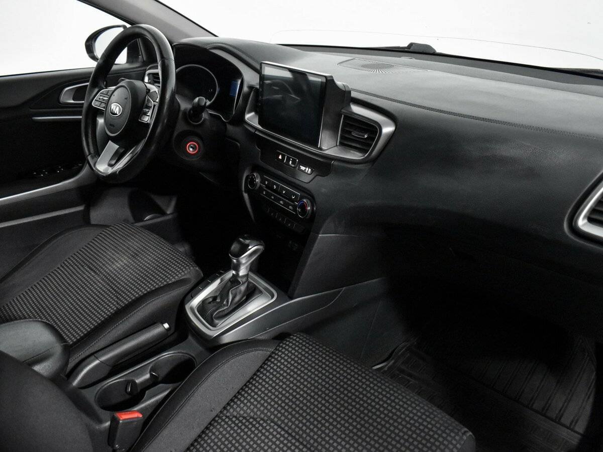 Kia Ceed, 2019 Фото №13