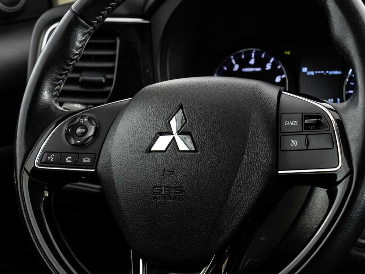 Mitsubishi Outlander, 2020 Фото №11