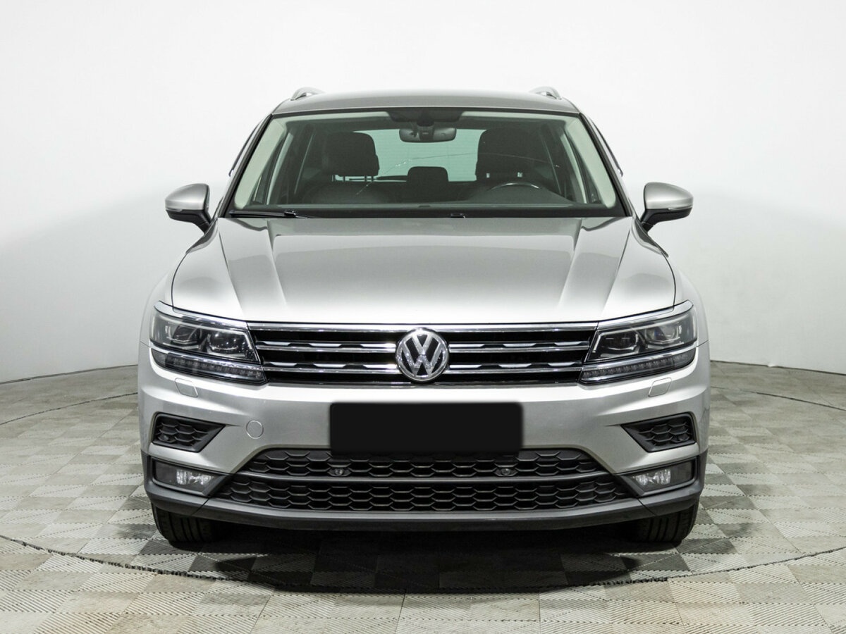 Volkswagen Tiguan II, 2018 Фото №2