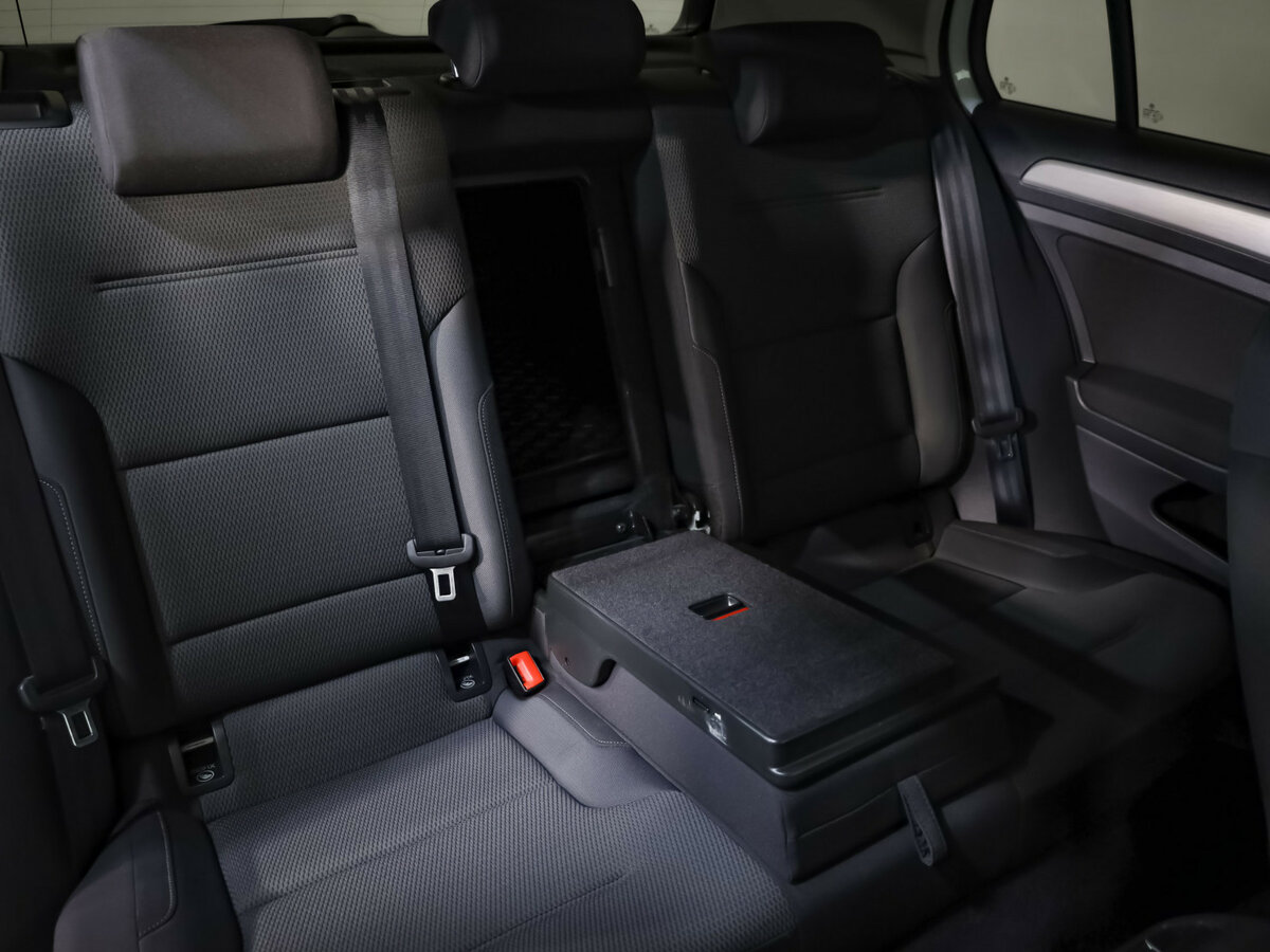 Volkswagen Golf VII, 2015 Фото №23
