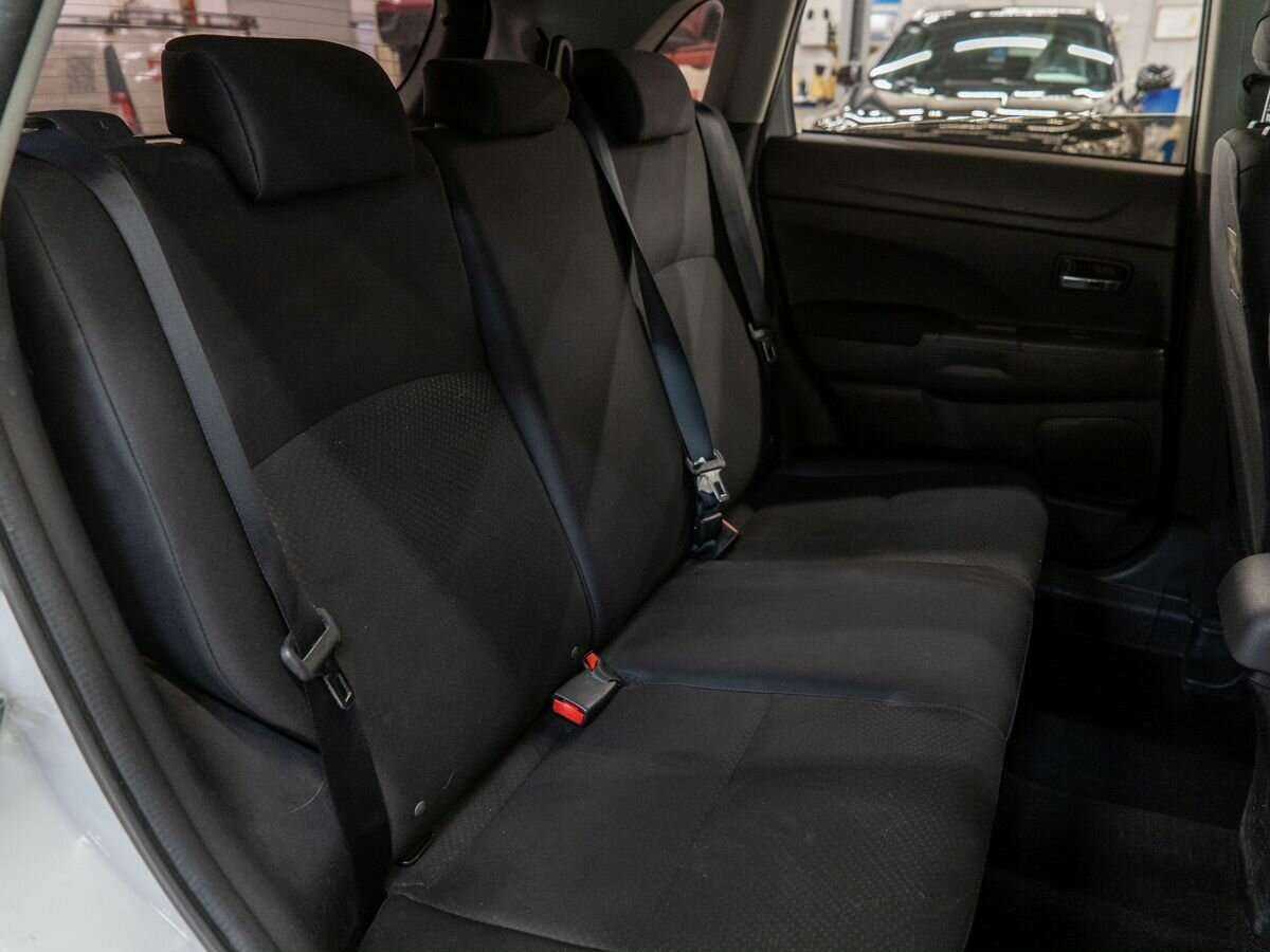 Mitsubishi ASX, 2013 Фото №8