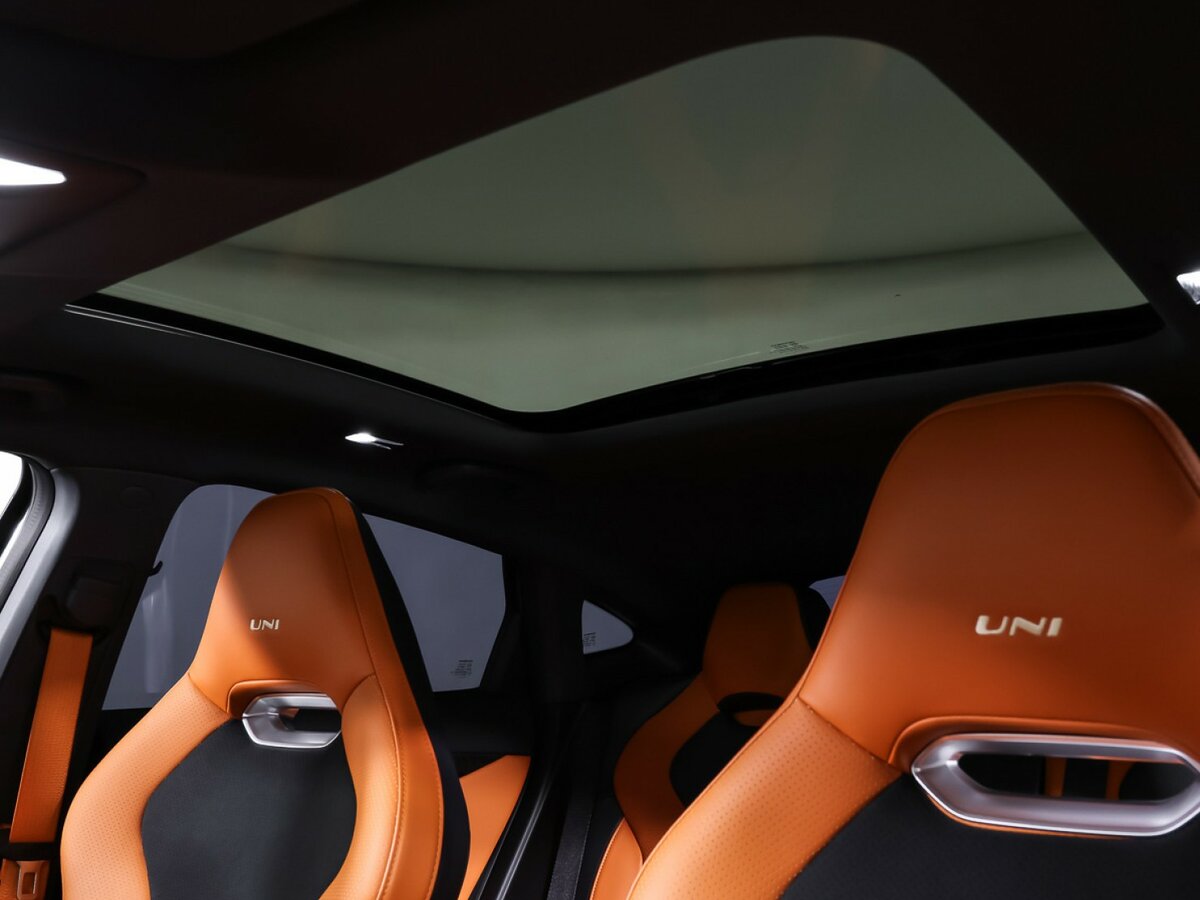 Changan UNI-V I, 2023 Фото №15