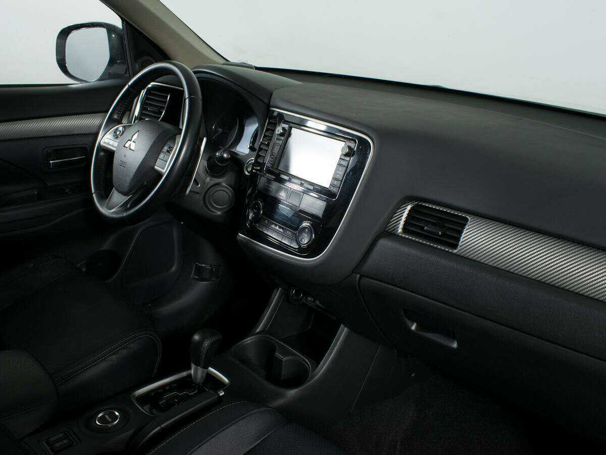 Mitsubishi Outlander, 2013 Фото №6