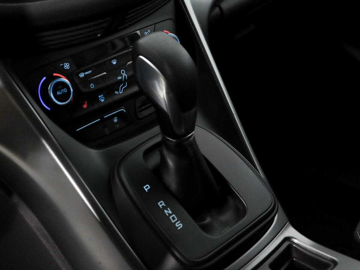 Ford Kuga, 2018 Фото №10