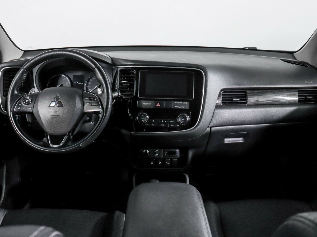 Mitsubishi Outlander III Рестайлинг 2, 2018 Фото №9