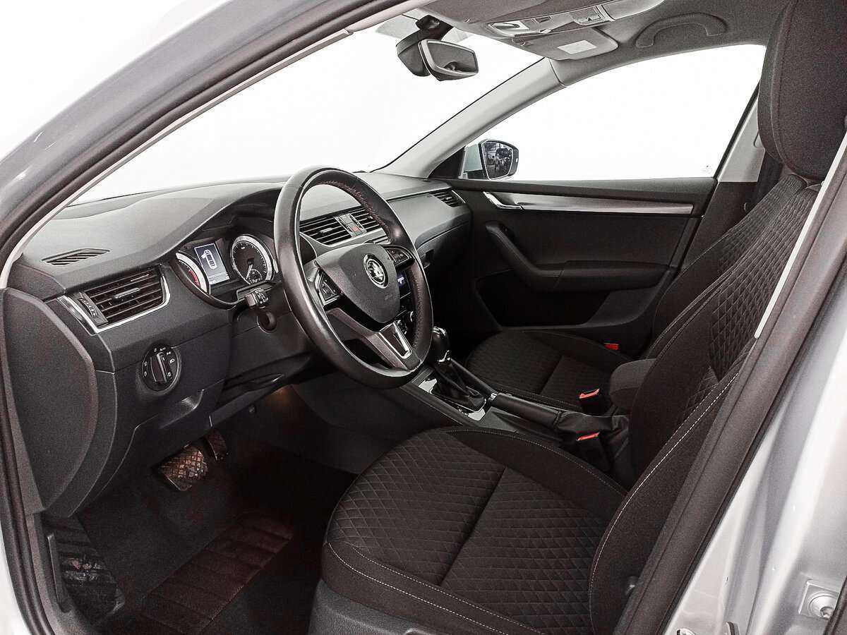 Skoda Octavia, 2018 Фото №14