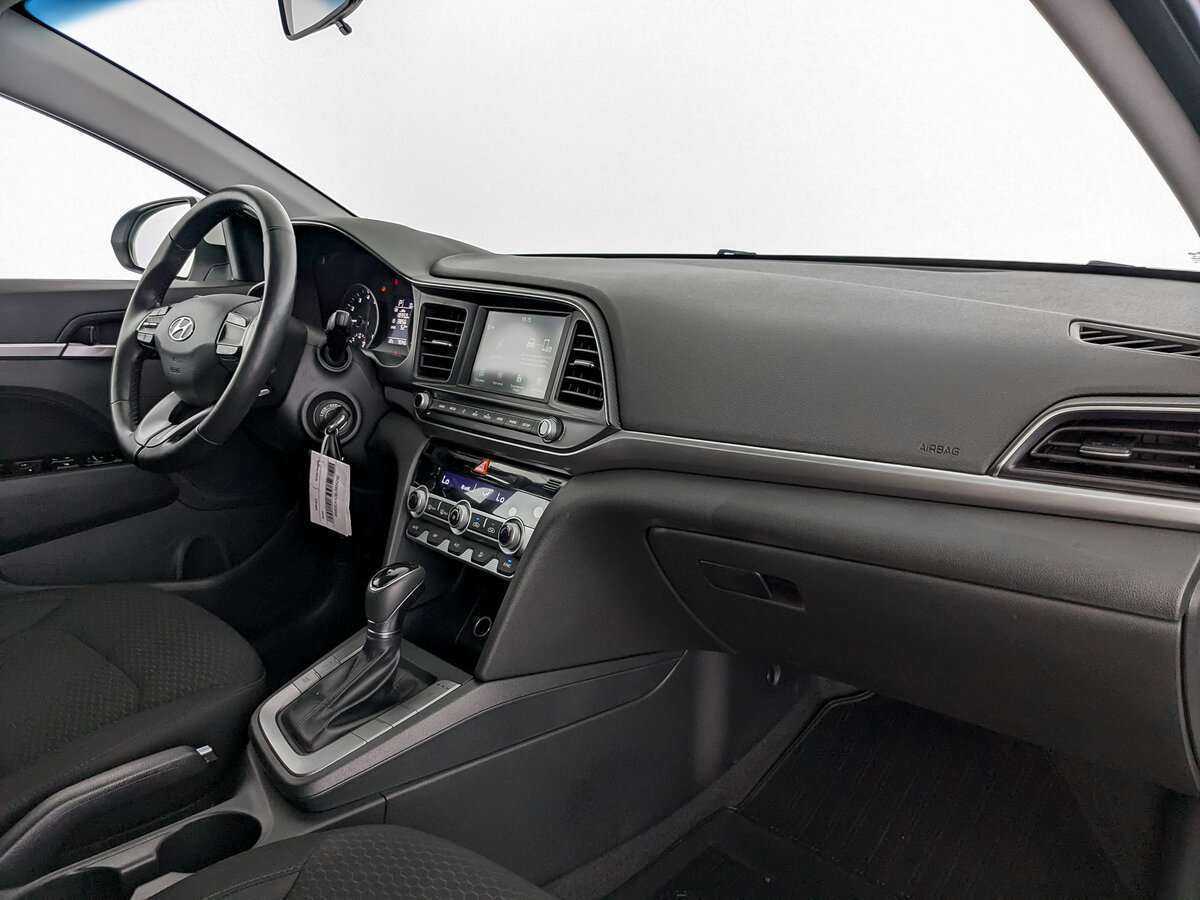 Hyundai Elantra, 2020 Фото №9