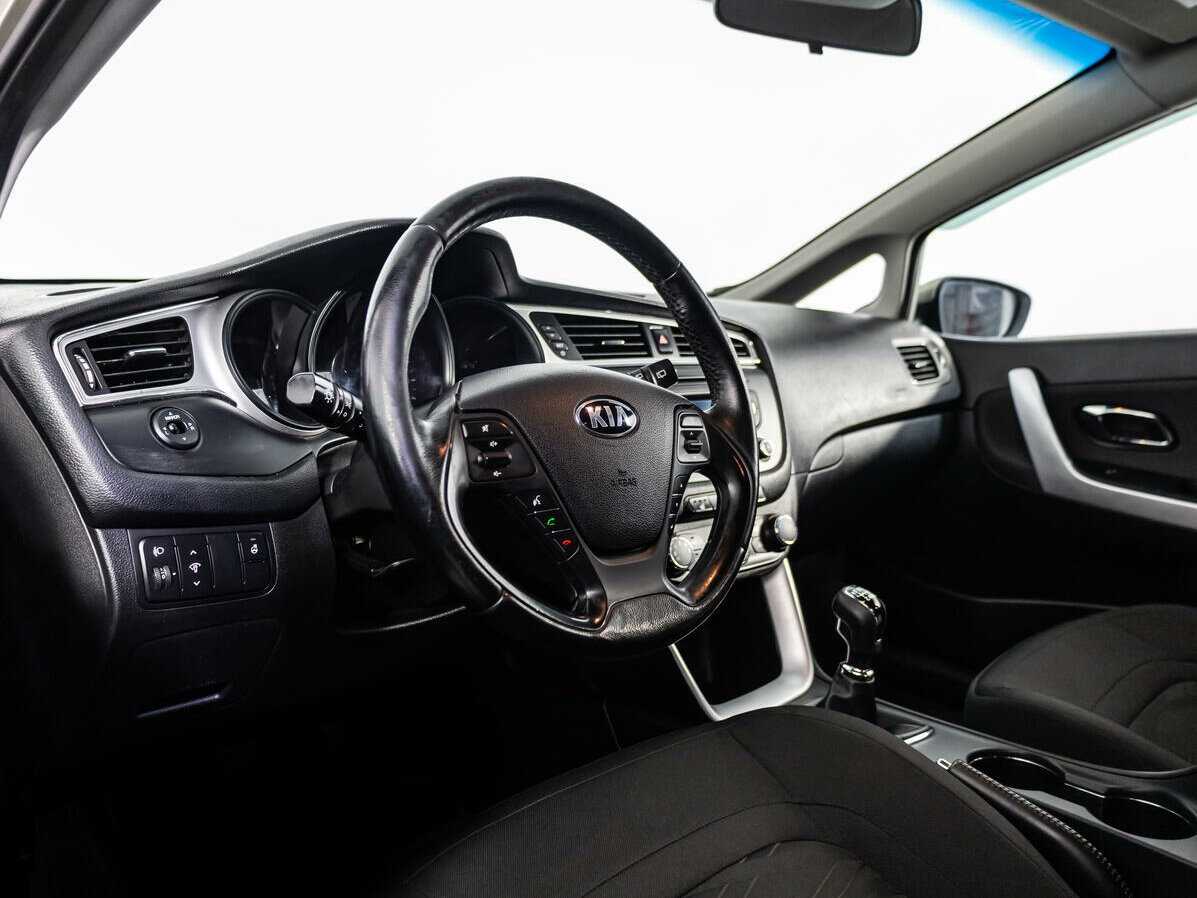 Kia Ceed, 2017 Фото №9