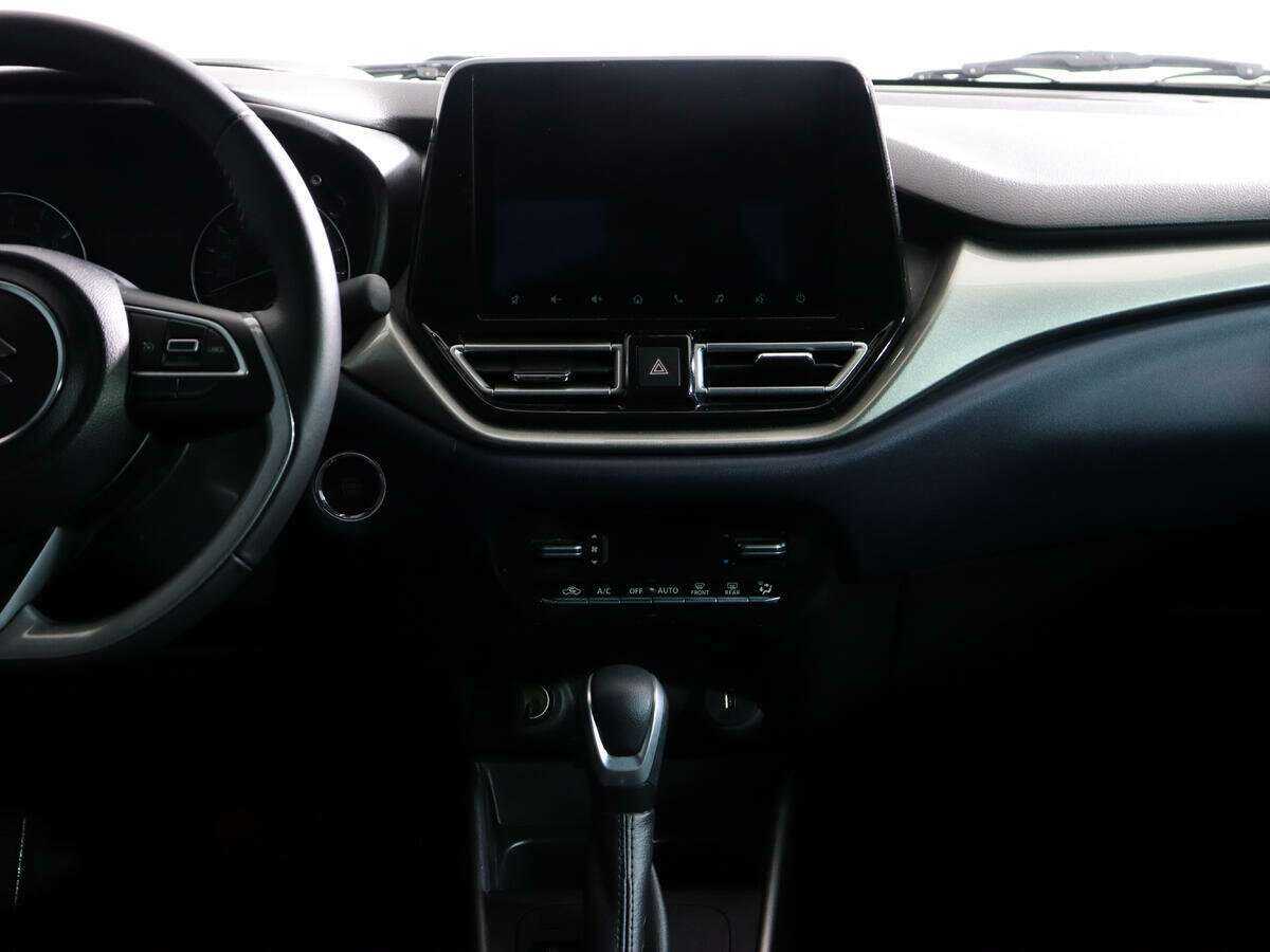 Suzuki Baleno, 2023 Фото №11