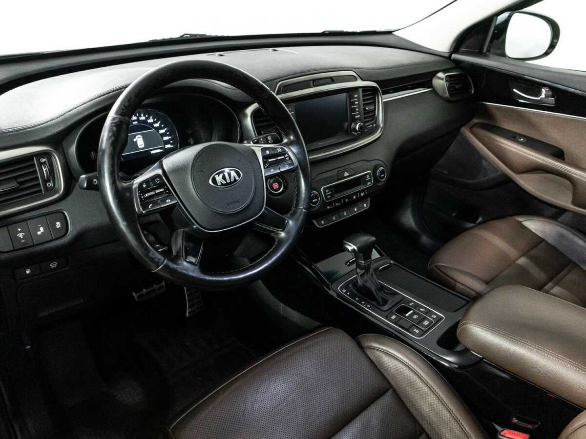 Kia Sorento, 2018 Фото №12